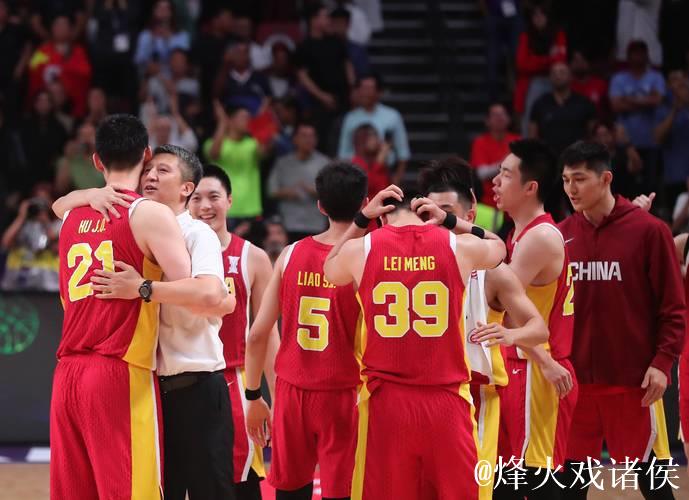 中国三人篮球男队勇夺亚洲杯第二名