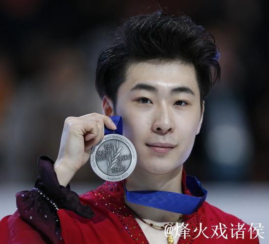 金博洋夺得全国锦标赛男单冠军 确保2026冬奥会参赛席位 金博洋夺得全国锦标赛男单冠军 确保2026冬奥会参赛席位