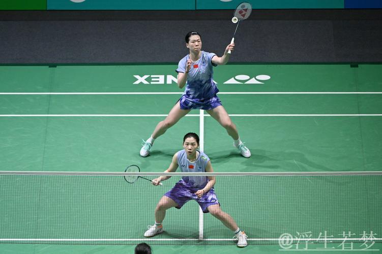 中国羽毛球公开赛女双八强对决:马来西亚迎战中国 中国羽毛球公开赛女双八强对决:马来西亚迎战中国